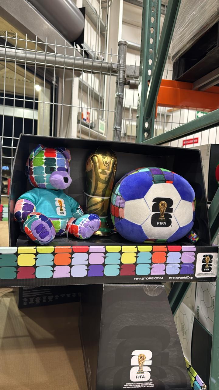 Set peluche oso + balon FIFA World Cup 2026